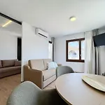 Emerald Sun 4*