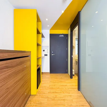 Emerald Sun فندق كامبريلس