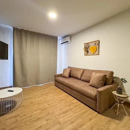 Emerald Sun فندق كامبريلس