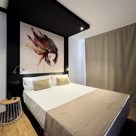 Hotel Emerald Sun