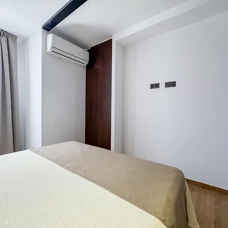 Emerald Sun 4* كامبريلس