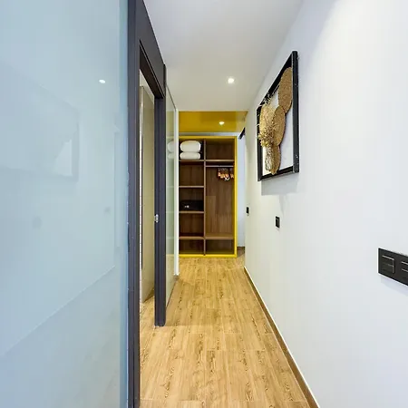 Emerald Sun فندق كامبريلس