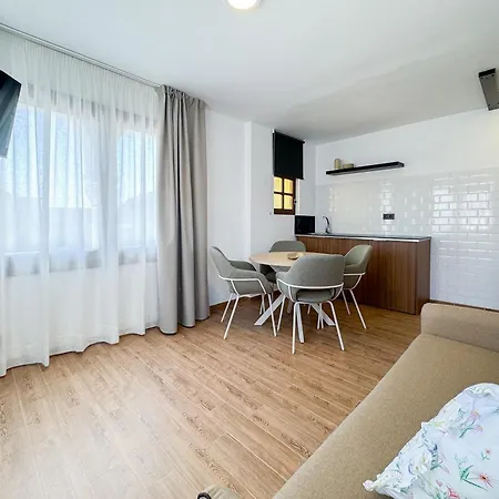 Emerald Sun 4* Камбрильс